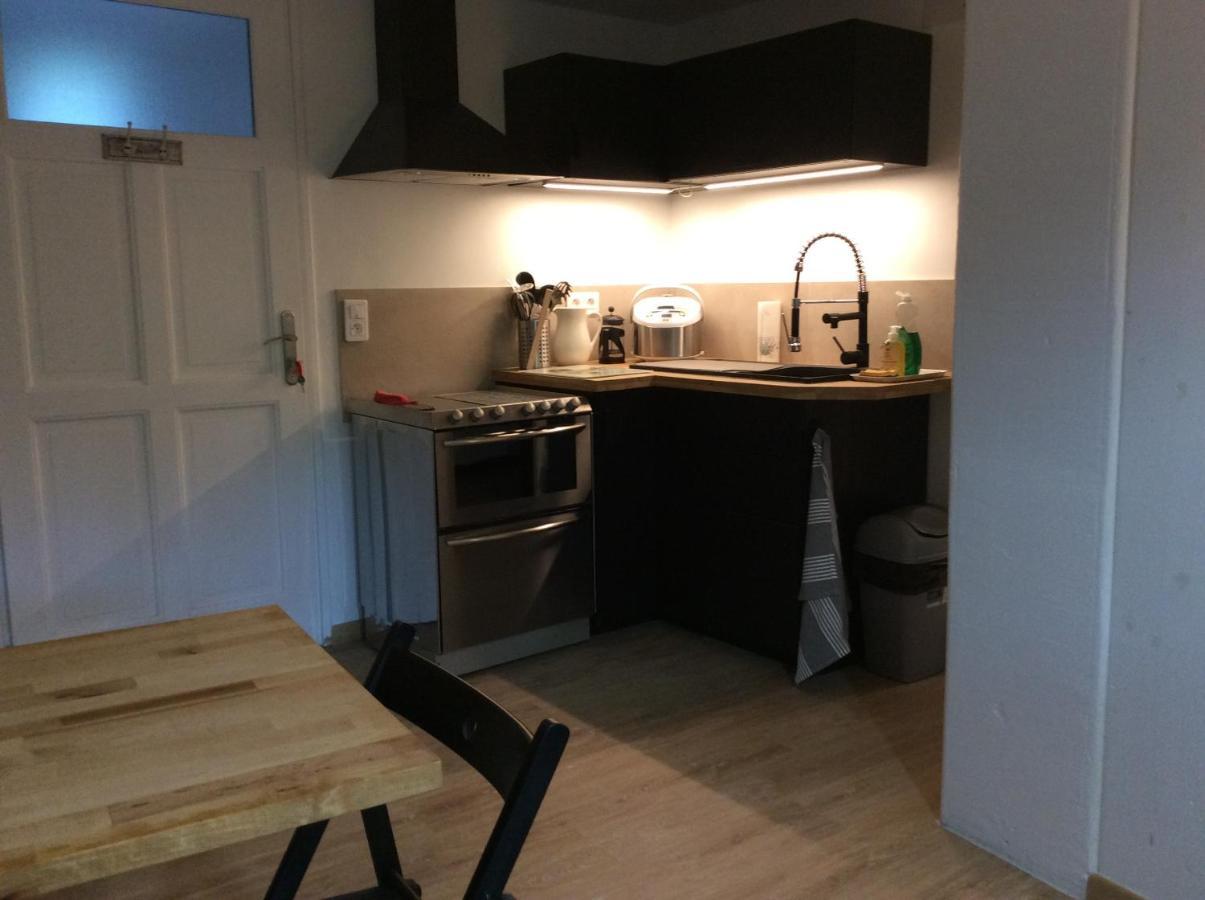 Ferienwohnung Simplicite Et Confort En Luberon Ménerbes Exterior foto